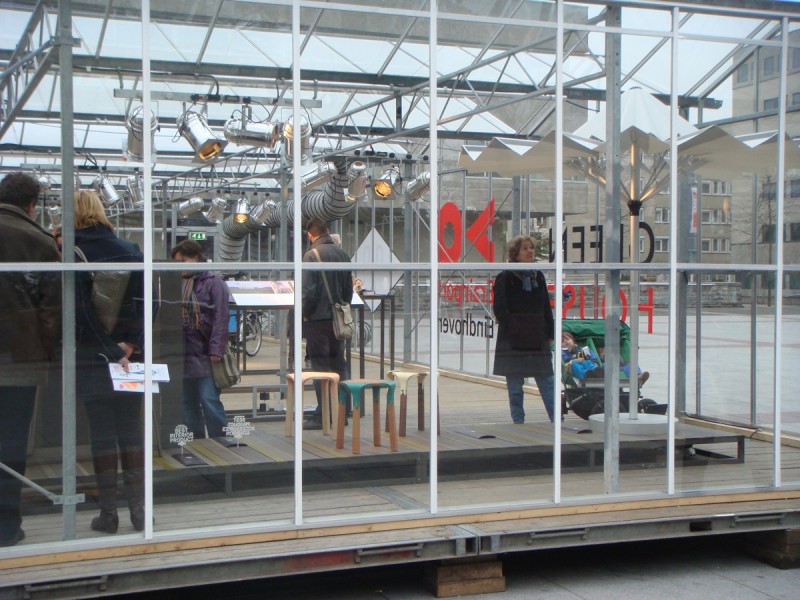 PlasticNature stools at Dutch Design Award exposition, nominated (7)