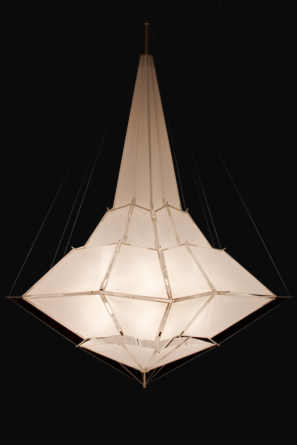 BOOM chandelier PeLiDesign photo by Bas Berends (1a)